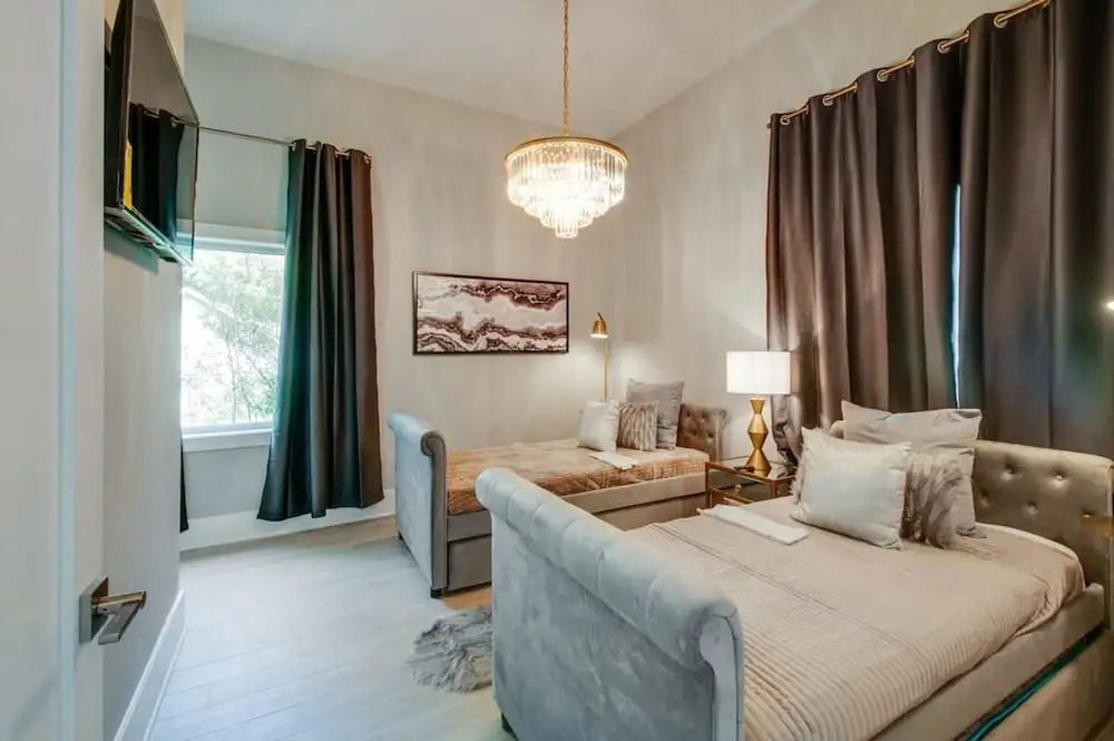 Large Group Lux 3mi Downtown - Rooftop City Views