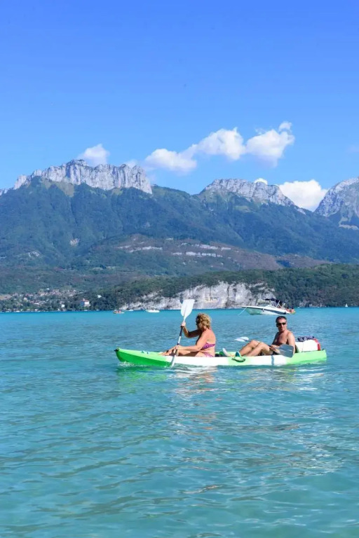 LAurore du Lac