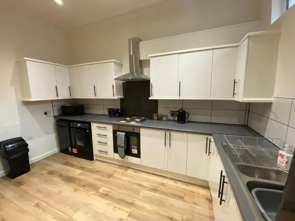Blackpool Abode - Vance Road Star House