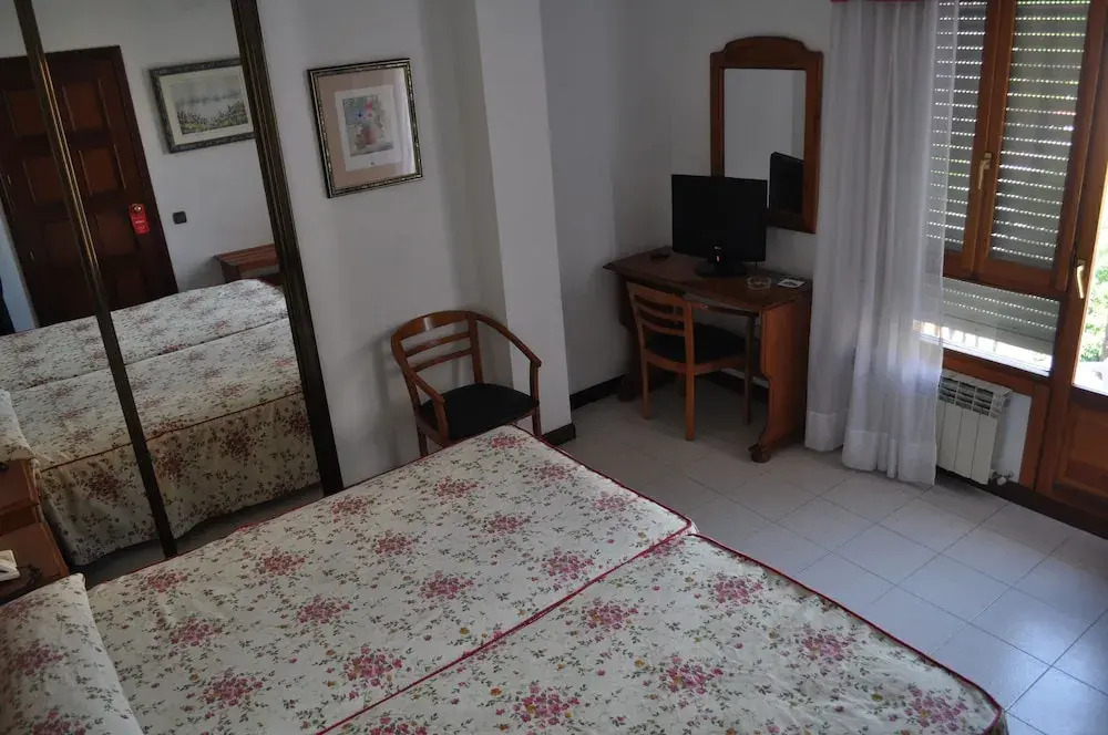 H Pelayo Isla Auto Check-In Rooms