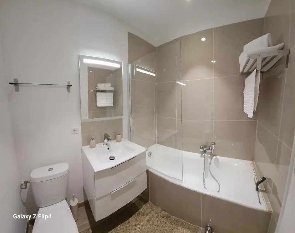 Charmant Studio Vue Mer / Parking / Plage a 200m