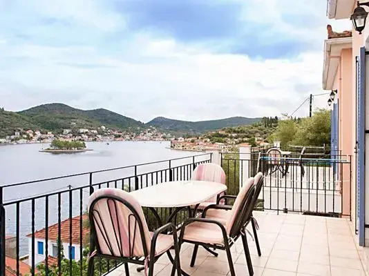 Dioskouroi Apartments