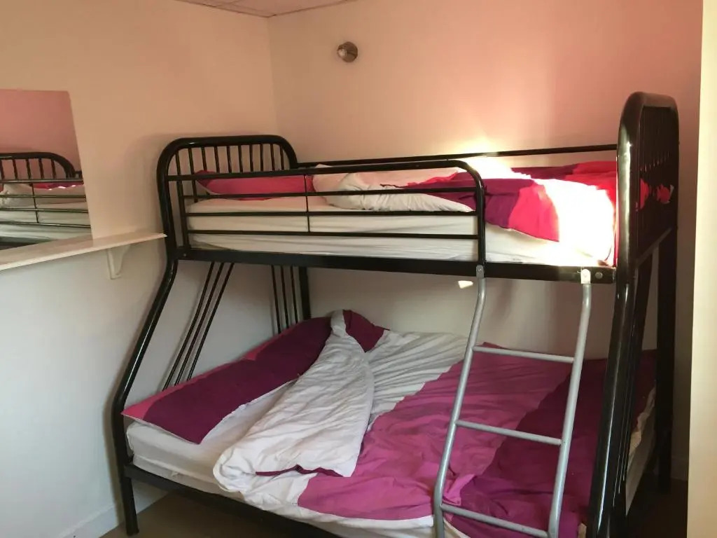 Greenway & Copper Coast Hostel