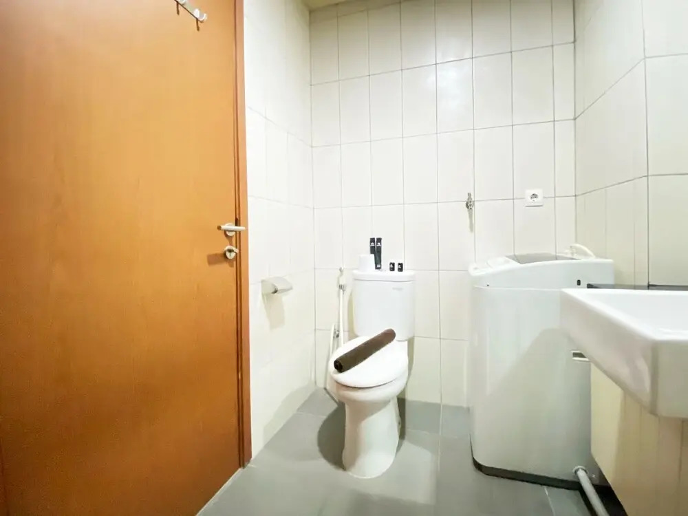 Elegant And Comfy 1Br At Dago Suites Apartment