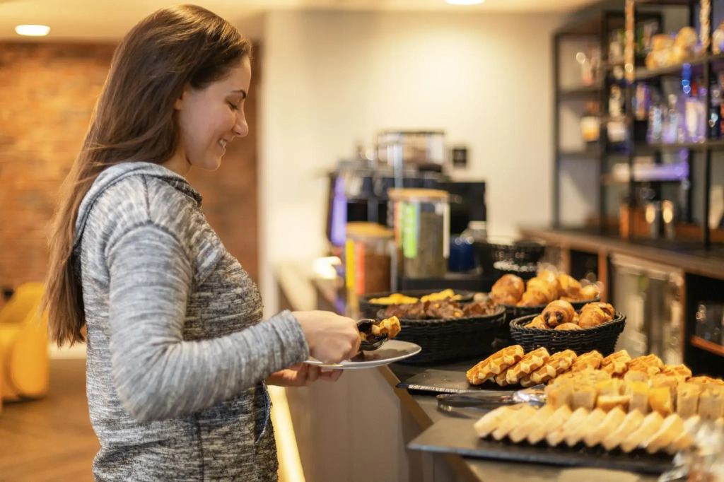 Holiday Inn - the niu, Loom Manchester North by IHG