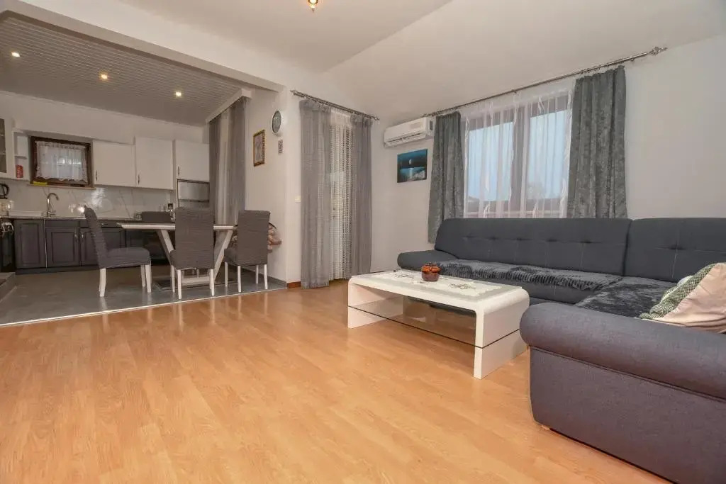 Apartment Camelia