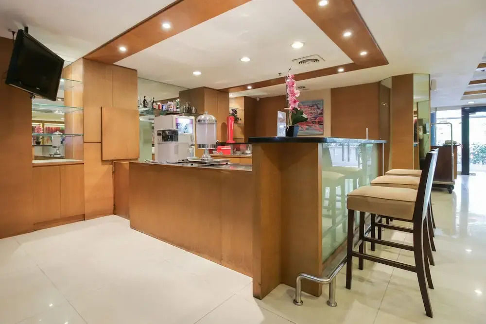 Airy Blok M Melawai Sepuluh 19 Jakarta