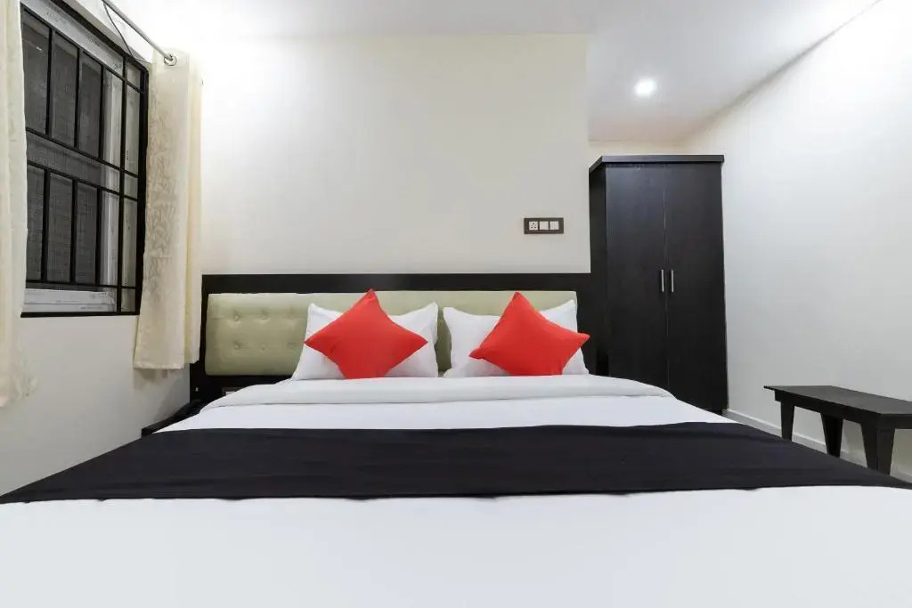 Capital O Regal suites