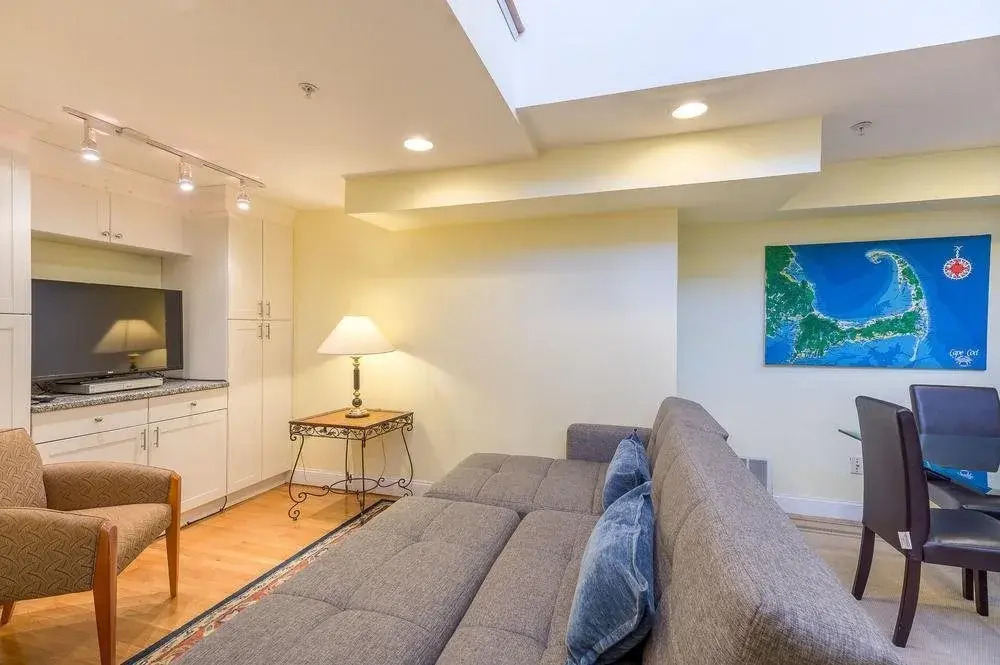 Sunny Hill Garden Suites