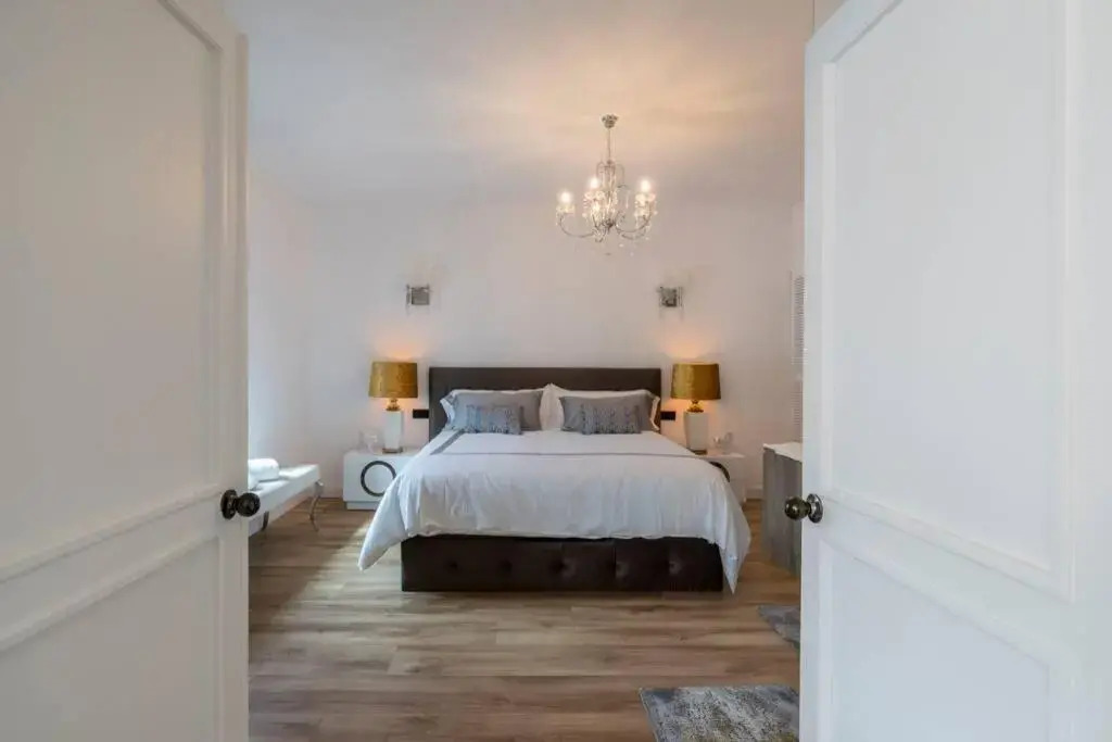 Puerto Banus second line, luxury apartement