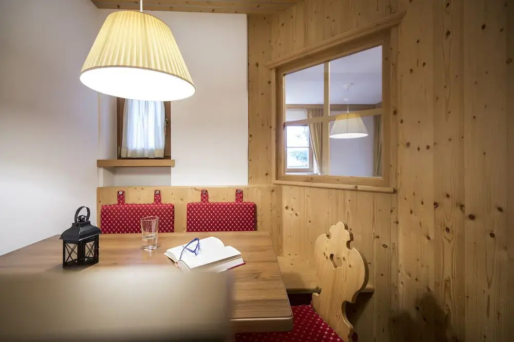 Post Alpina - Family Chalets Dolomites