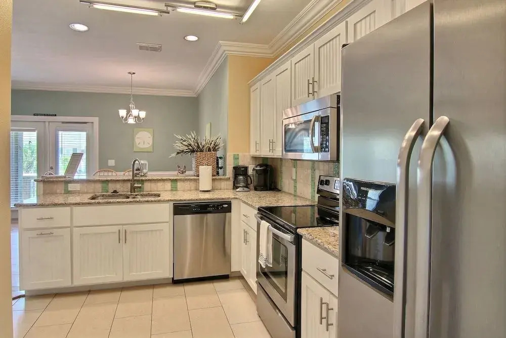 Sea Breeze 3 Bedrooms 3 Bathrooms Condo