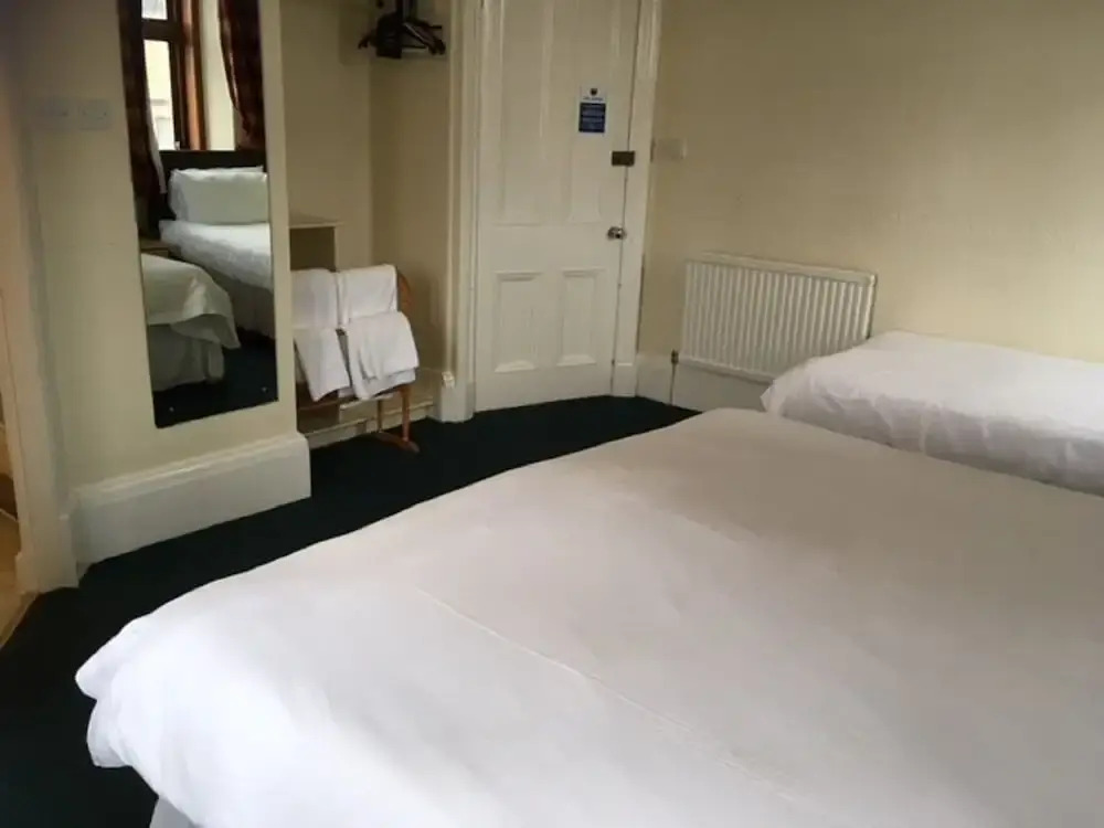 GOLF View Hotel & Macintosh Restaurant