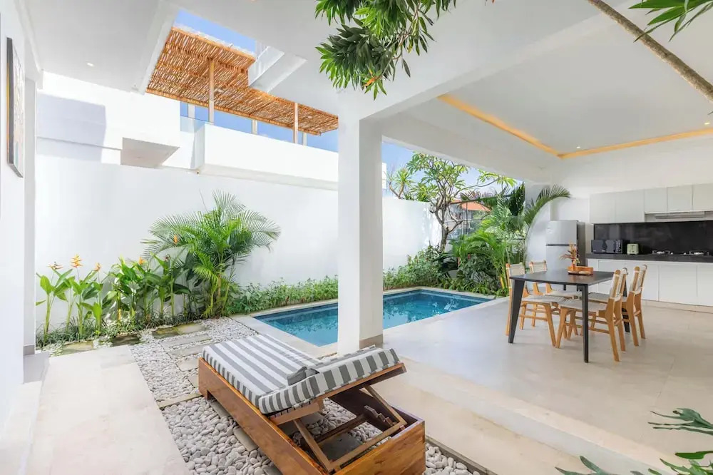 Moon Light Villa