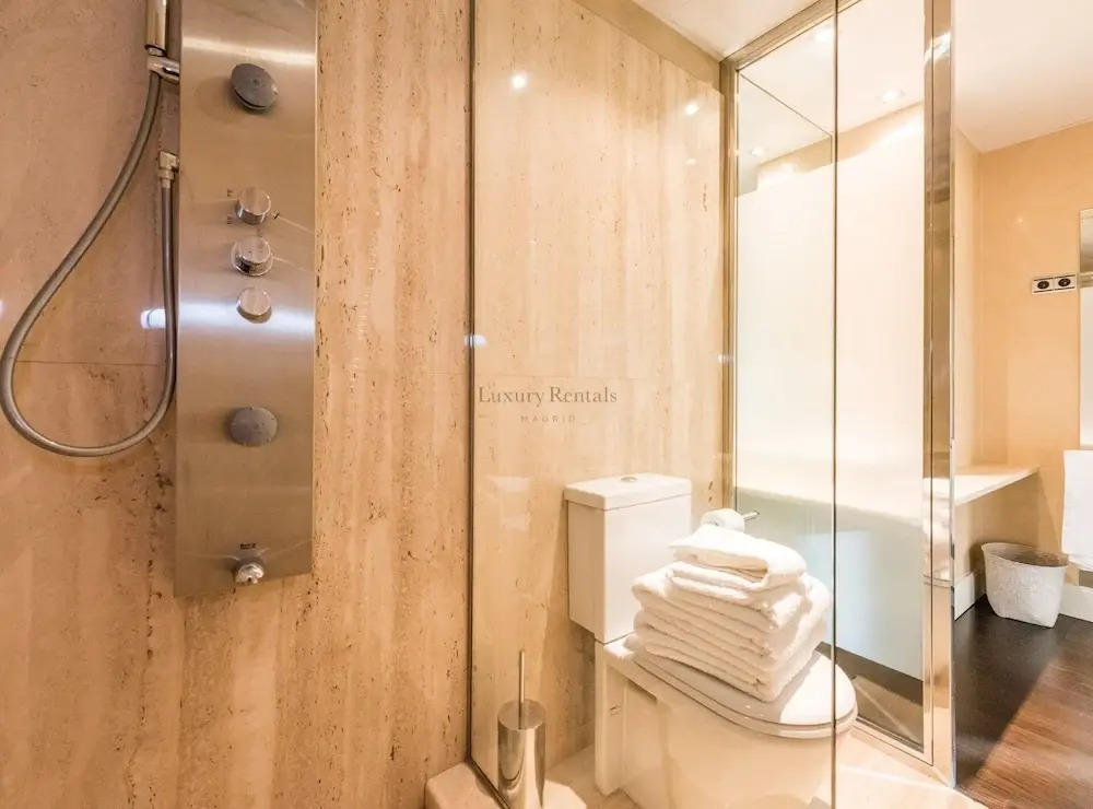 2 bedrooms Golden Mile barrio Salamanca ( Serrano I )