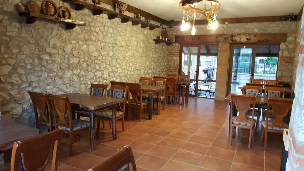 Hotel Bujtina Ollga
