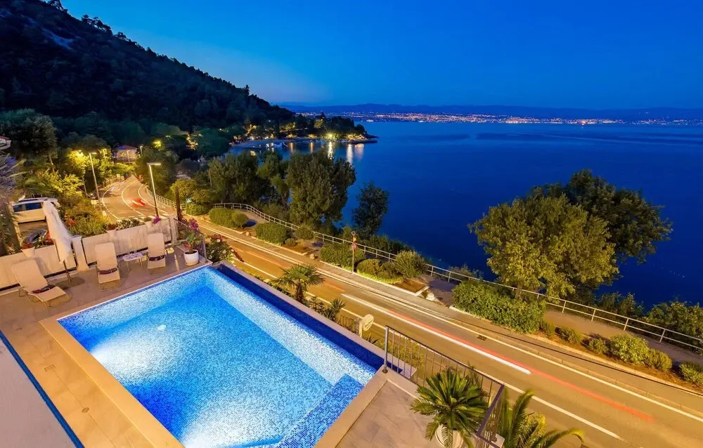 Apartments and rooms by the sea Medveja, Opatija - 2305