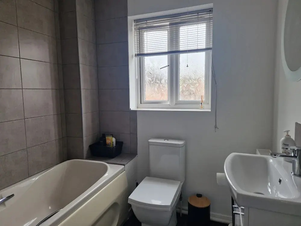 Familyfriendly- Sleeps5- Freeparking- Garden