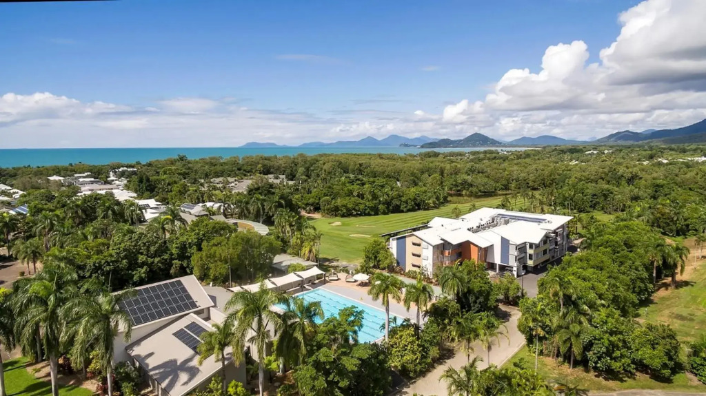 2 Bedroom Red Cowrie Apartment Palm Cove