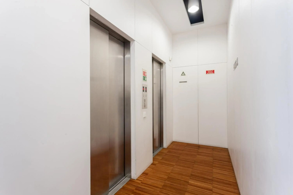 FLH Expo Modern Flat with Balcony