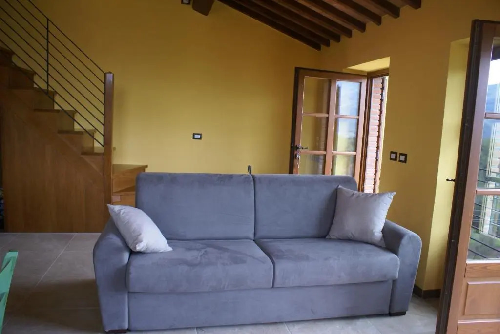 Tramonto Casa Barga Toscana ristrutturata 2021