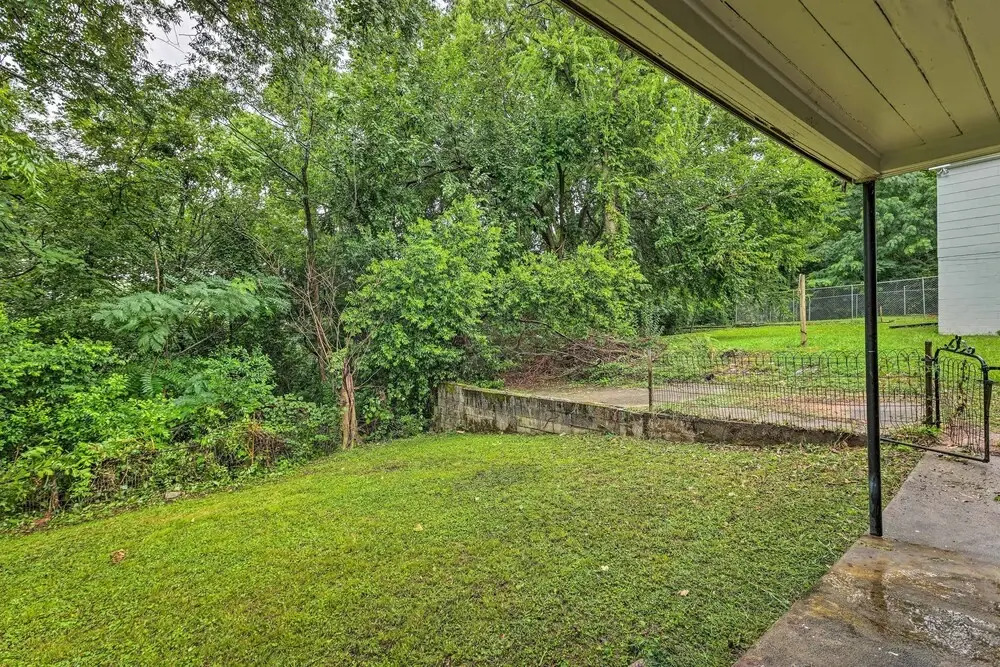 'birmingham Beauty' w/ Yard ~ 5 Mi to Dtwn!