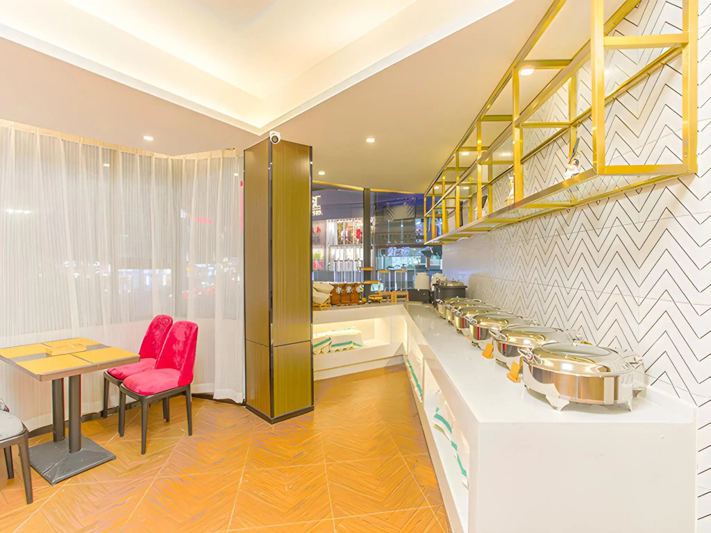 Borrman Hotel (Hezhou Lingfeng Plaza)