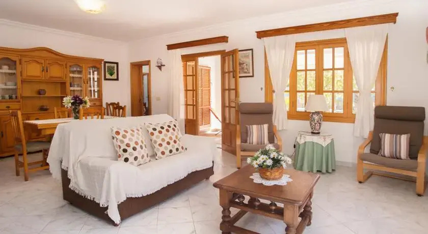 Villa Anfos