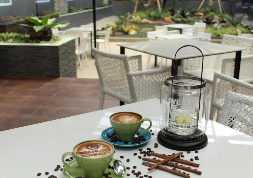 Bonnet Hotel Surabaya