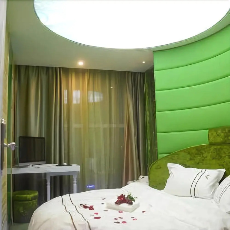 Century Fashion Hotel