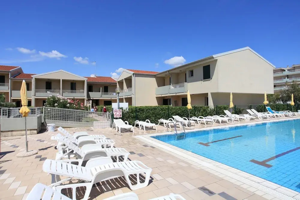 Villaggio Luna 1/2