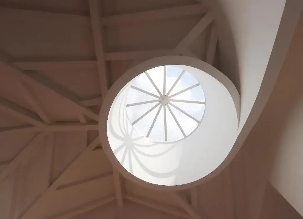 HM - Flores Skylight