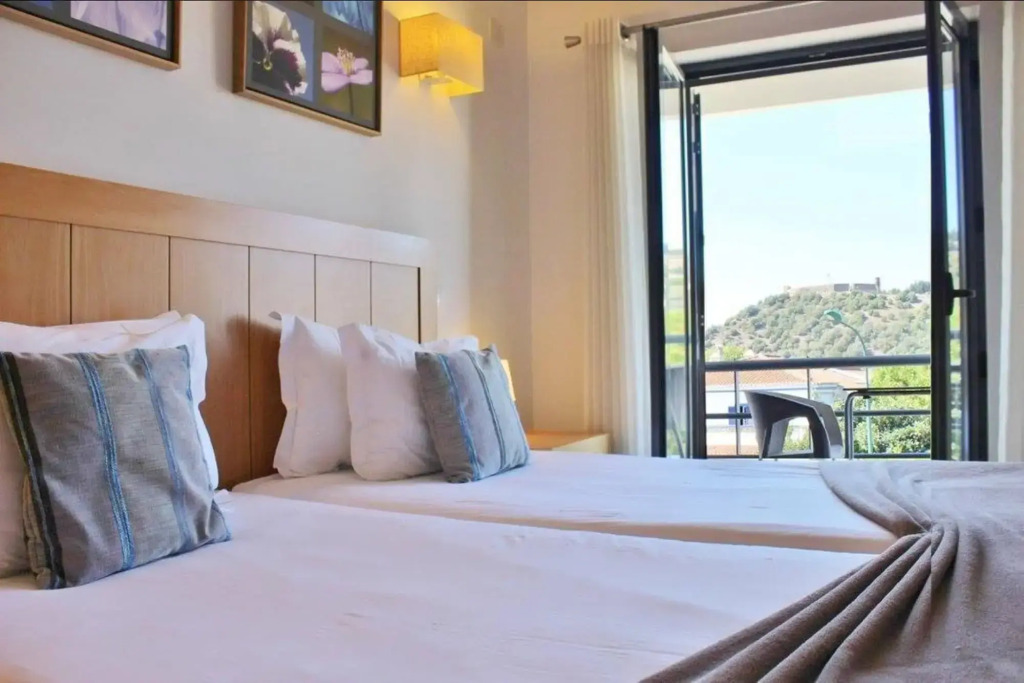 Vicentina Hotel