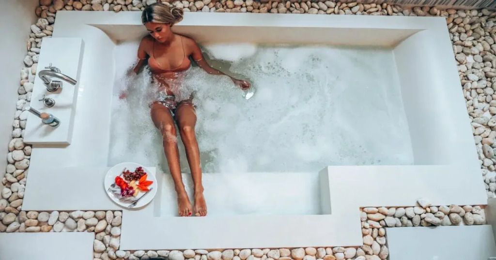 Tango Luxe Beach Villa, Koh Samui