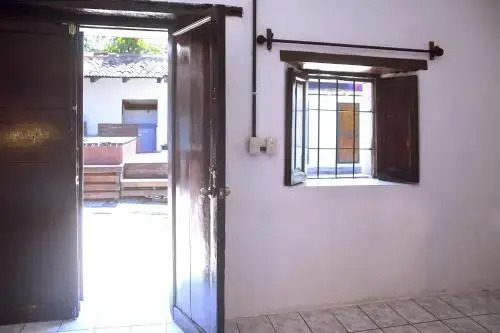 Tzunun Hostel