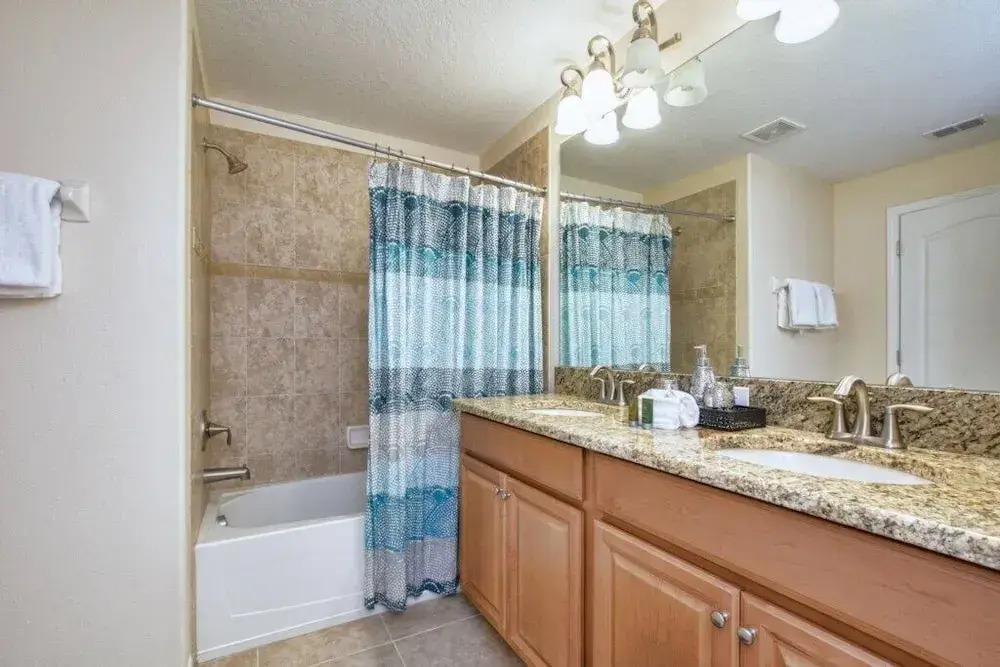 8926mp - Paradise Palms