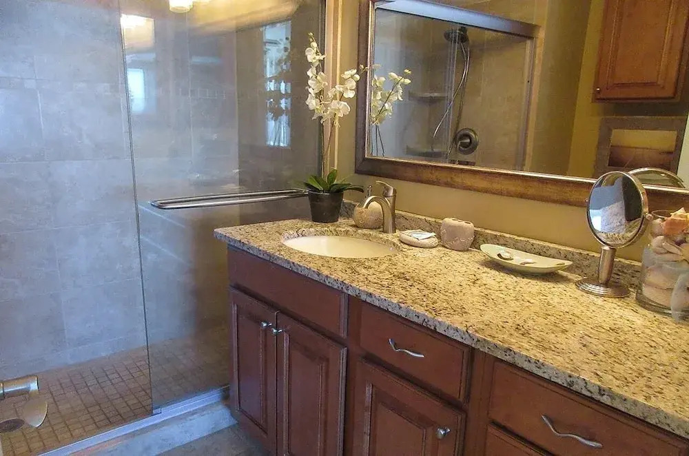 Carlos Pointe 612 2 Bedrooms 2 Bathrooms Condo