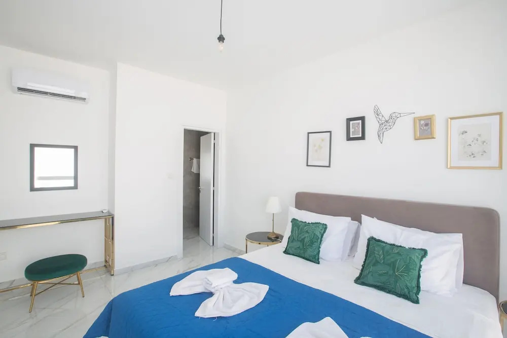 4 Bedroom Villa With Privaet Pool in the Center Protaras Vie Bleu Villa Vb1