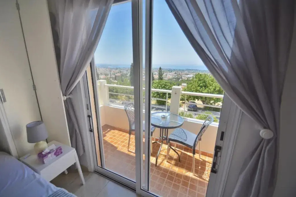 PMP Adamia Apartments