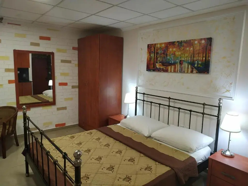 ApartHotel Ha-Tzomet