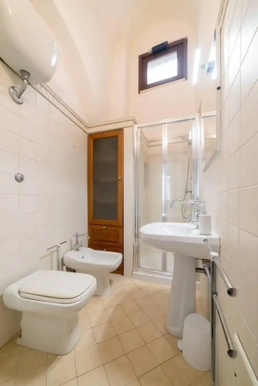Holiday Home Sleeps 6 in the Historic Center of Le