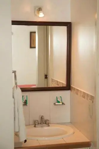 Hotel Arrecife Chachalacas