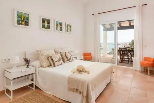 Villaser by 3VILLAS