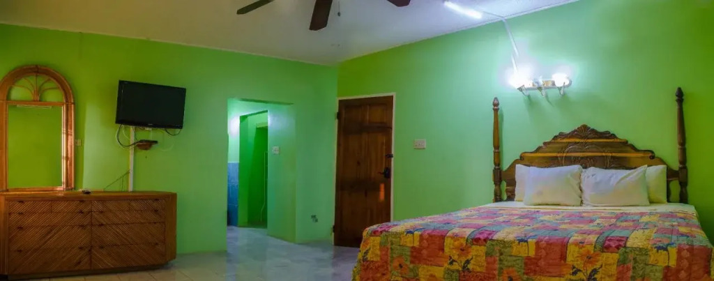 Emerald Villas