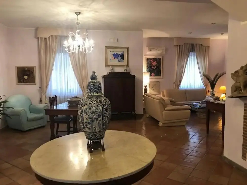 LElisea Maison De Charme