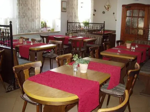 Gasthof Zur Krone Garni