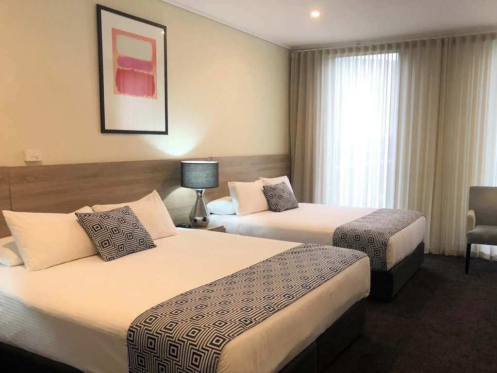 Dingley International Motel