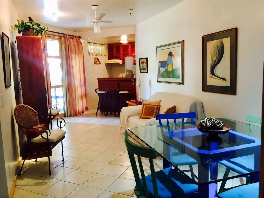 Quarto e Sala Rua das Pedras