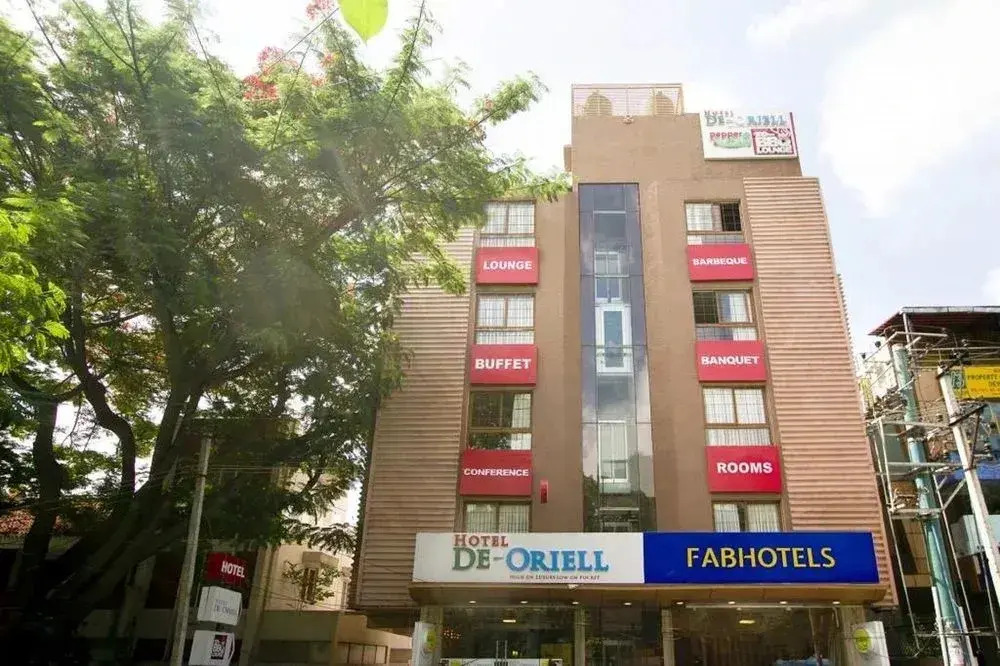 R D Suites A Business Hotel