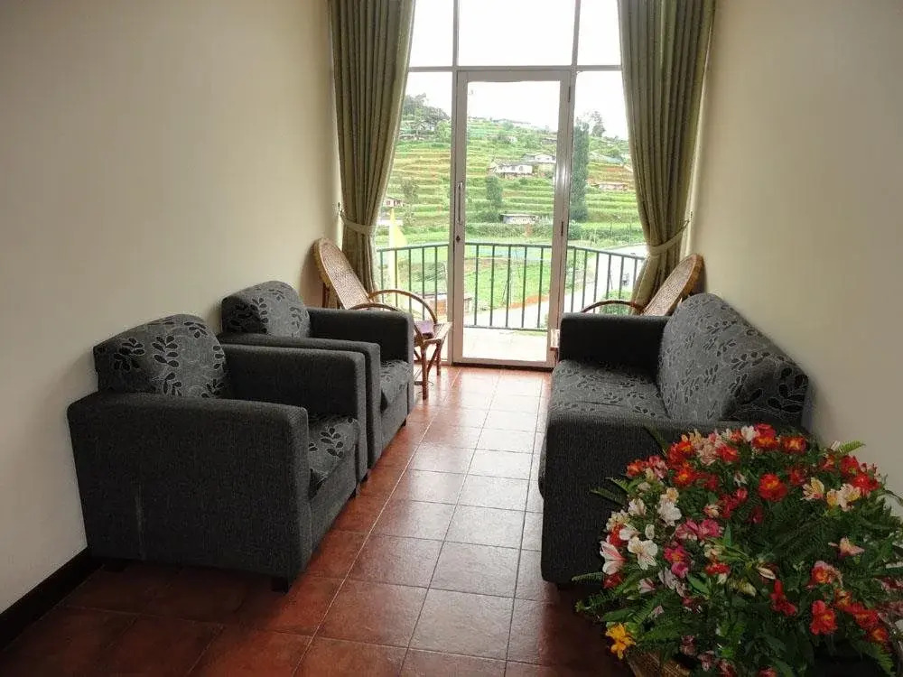 Vista Rooms Rose Garden